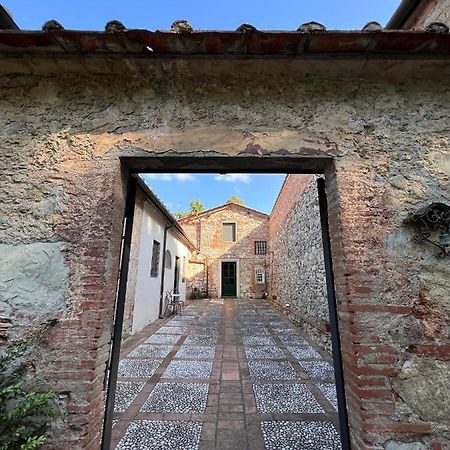 Borgo Al Canto Degli Alberi Лукка Екстер'єр фото